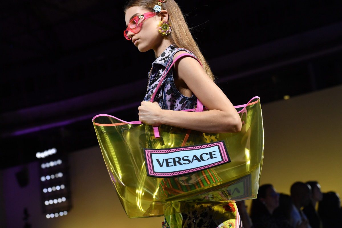 VERSACE